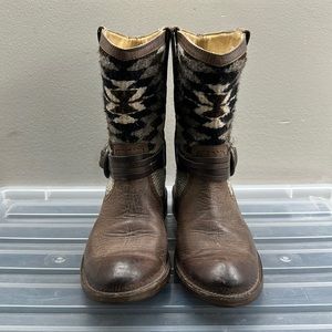 Frye Boots- size7